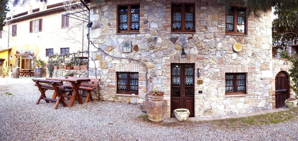 Agriturismo Il Noce Castiglione dʼOrcia Kültér fotó